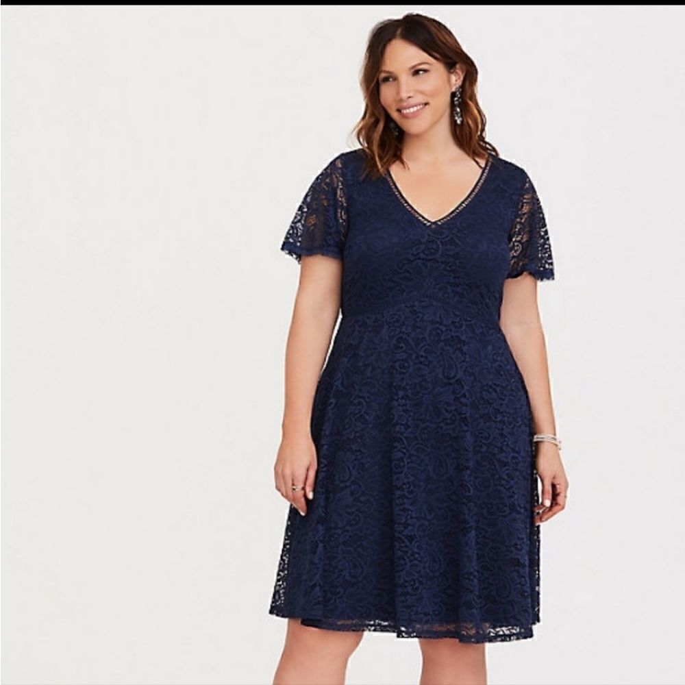 Lace V-Neck Mini Dressfloral A-Line